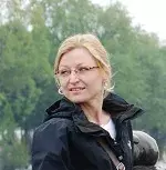E. Wieczerzak