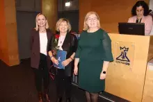 Nagrodzona prof. Jolanta Kumirska