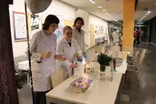 Chemiłajki na Wydziale Chemii – nauka w świątecznej odsłonie