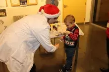 Chemiłajki na Wydziale Chemii – nauka w świątecznej odsłonie