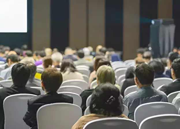 Publiczna obrona rozprawy doktorskiej mgr Vladyslava Ievtukhova