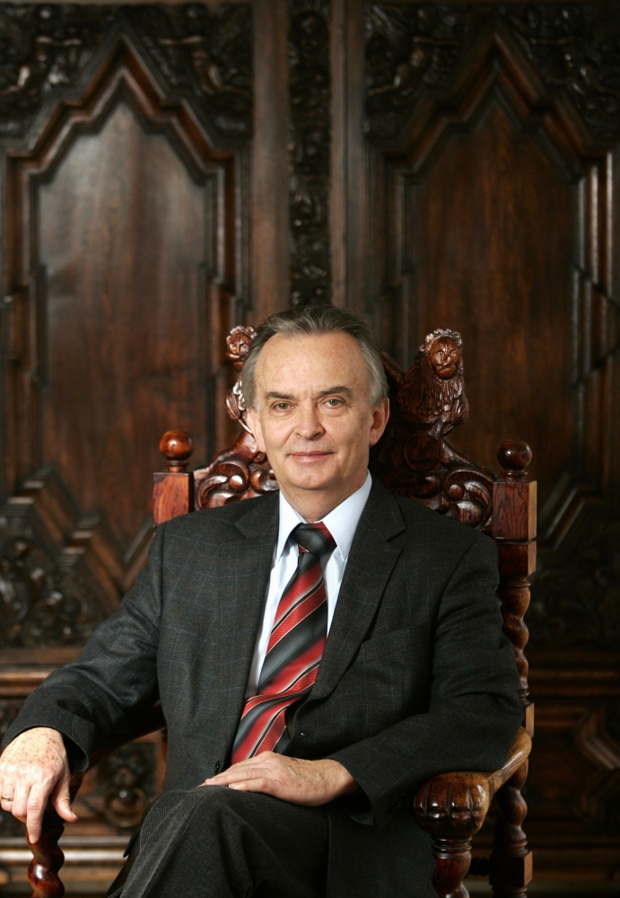 Prof. B. Lammek